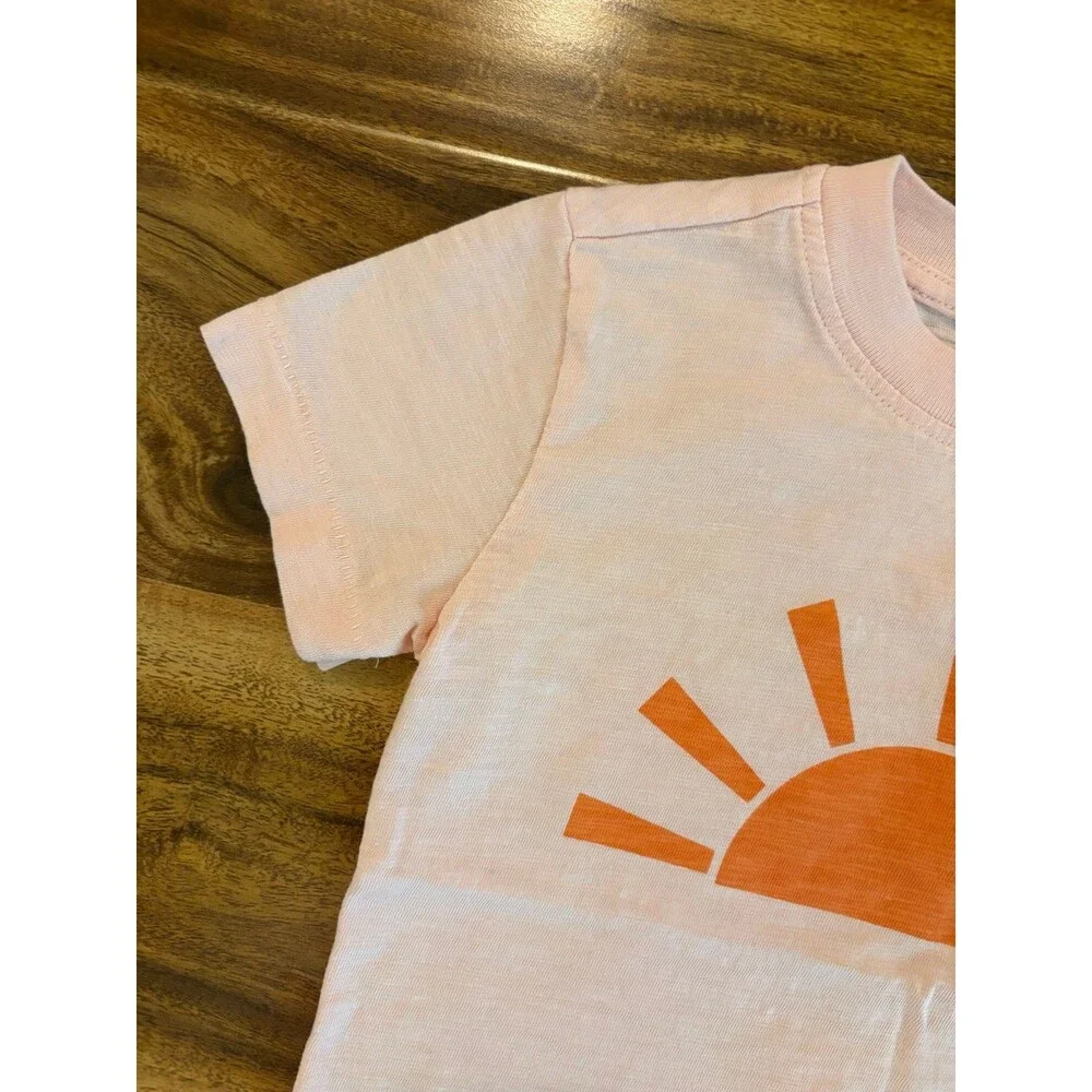 Primary Short Sleeve Shirt, Light Pink/Peach with Orange Sun, Size 3T